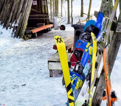 Kannetaan-roskat-kotiin-luonnosta-Bar-hem-skrapet-ur-skogen-Banner Kannetaan-roskat-kotiin-luonnosta-Bar-hem-skrapet-ur-skogen-Banner