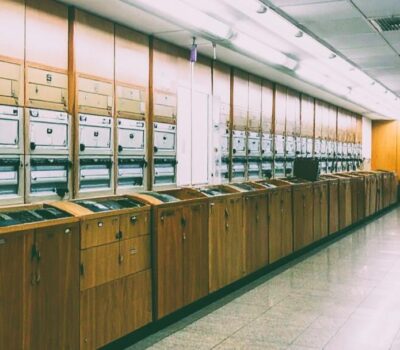 Telefonväxeln är stängd-169 Telefonväxeln är stängd-169